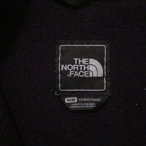 Women’s north face jacket - Picture 3 of 3
